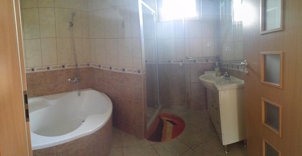 Ferienwohnung Oereghegy Vendeghaz Egerszalók Exterior foto